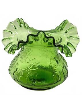 Kanawha Glass Green Grape Leaf Ruffled Vase Vintage Mid Century Art Glass